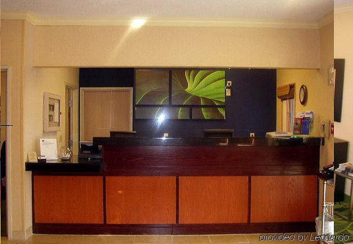 Dubuque Inn & Suites Buitenkant foto