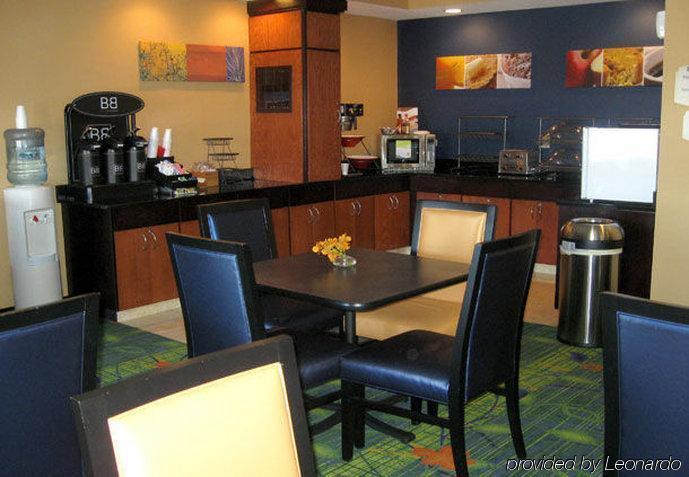 Dubuque Inn & Suites Buitenkant foto