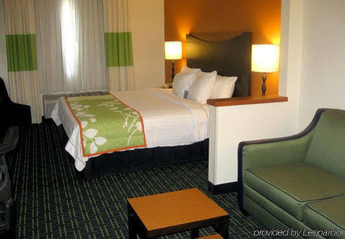 Dubuque Inn & Suites Buitenkant foto